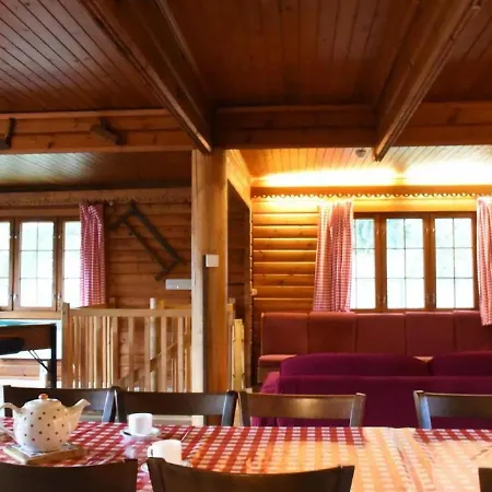 Spacious 8-bedroom
