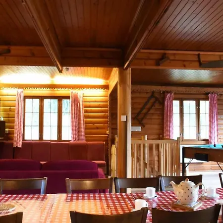 Spacious 8-bedroom Casa vacanze